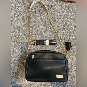 Alice crossbody by Modern and Chic. Brand new.